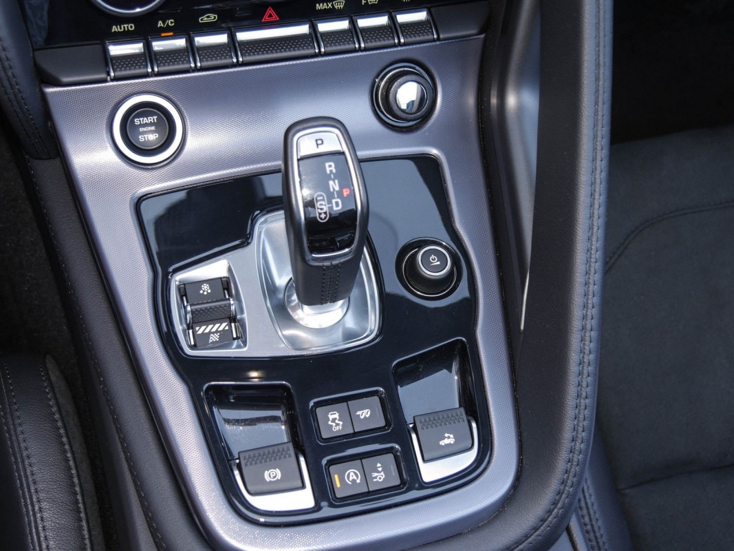 Jaguar F-TYPE Cabriolet P300 - Cabrio/Roadster - Schwarz - Gebrauchtwagen - Bild 12