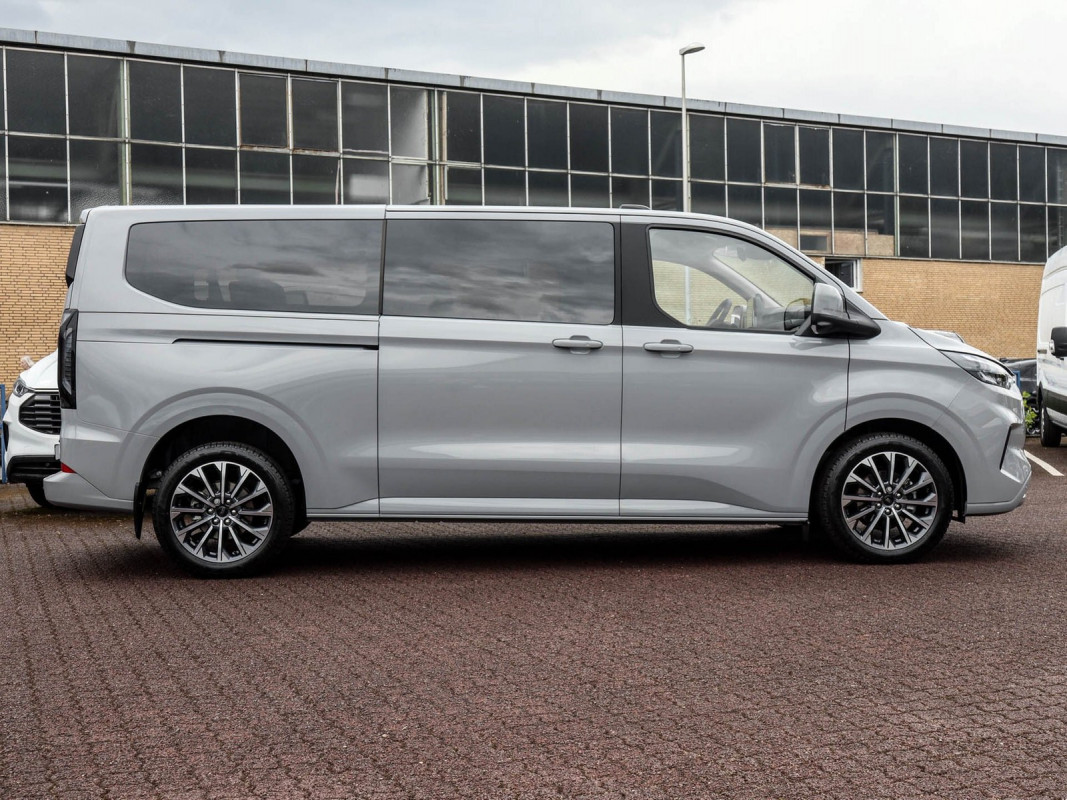 Ford Tourneo Custom Bus - Van/Minibus - Grau - Neuwagen - Bild 5