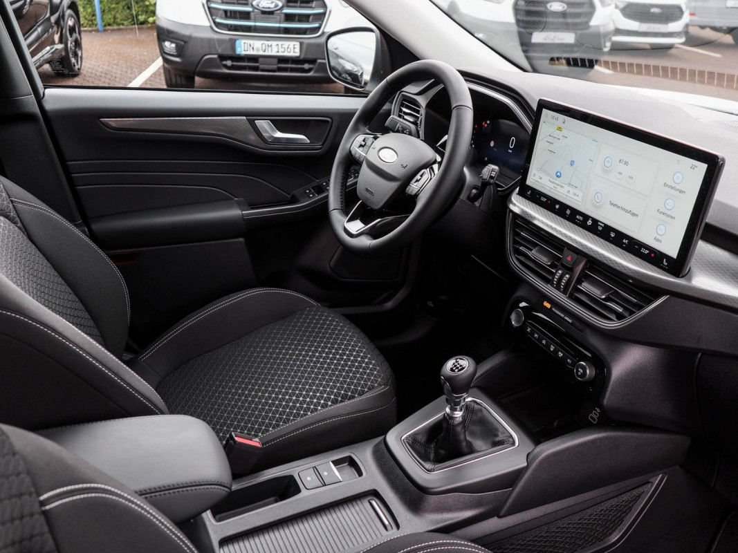 Ford Kuga - SUV/Off-road - Weiss - Neuwagen - Bild 3