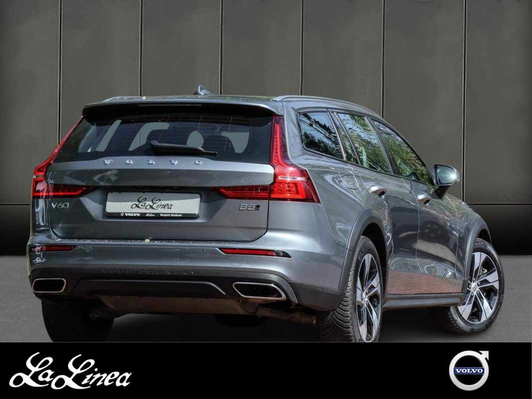 Volvo V60 CC B5 - Kombi - Grau - Gebrauchtwagen - Bild 2