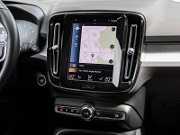 Volvo XC40 T2 - SUV/Off-road - Schwarz - Gebrauchtwagen - Bild 9