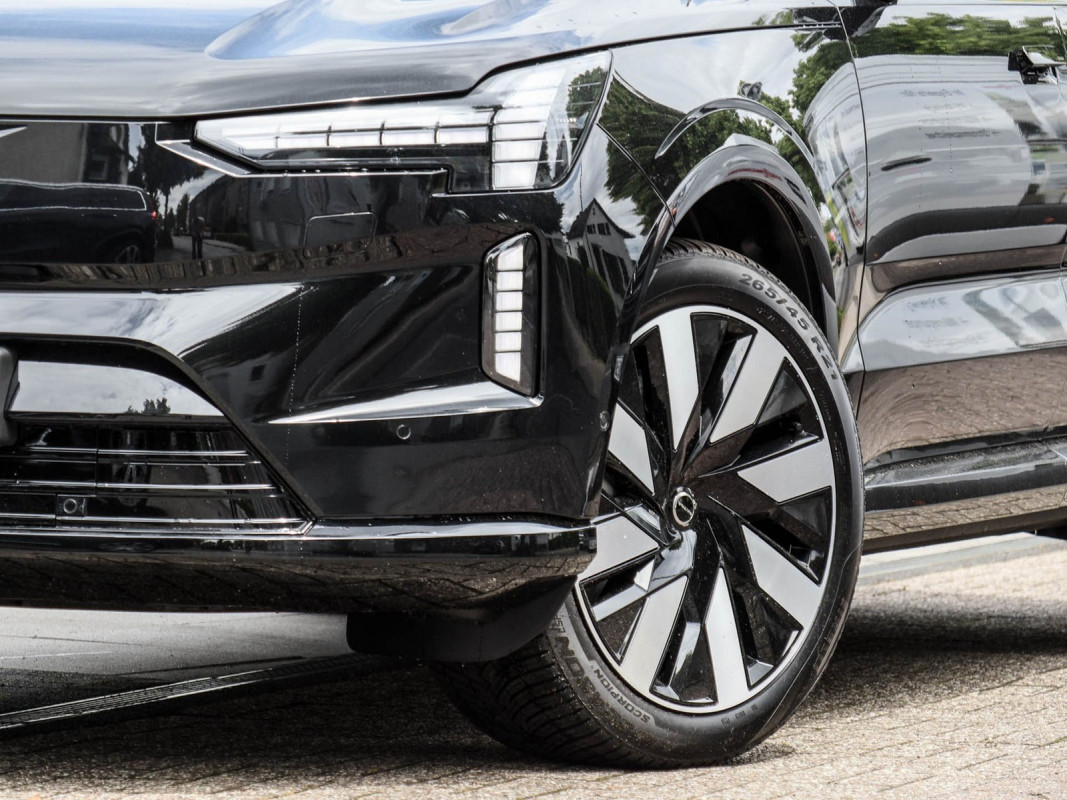 Volvo EX90 Plus - SUV/Off-road - Schwarz - Gebrauchtwagen - Bild 6