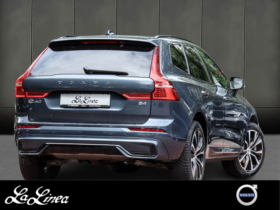 Volvo XC60 B4 - SUV/Off-road - Blau - Gebrauchtwagen - Bild 2