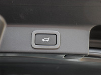 Jaguar F-PACE P400 - SUV/Off-road - Schwarz - Gebrauchtwagen - Bild 15