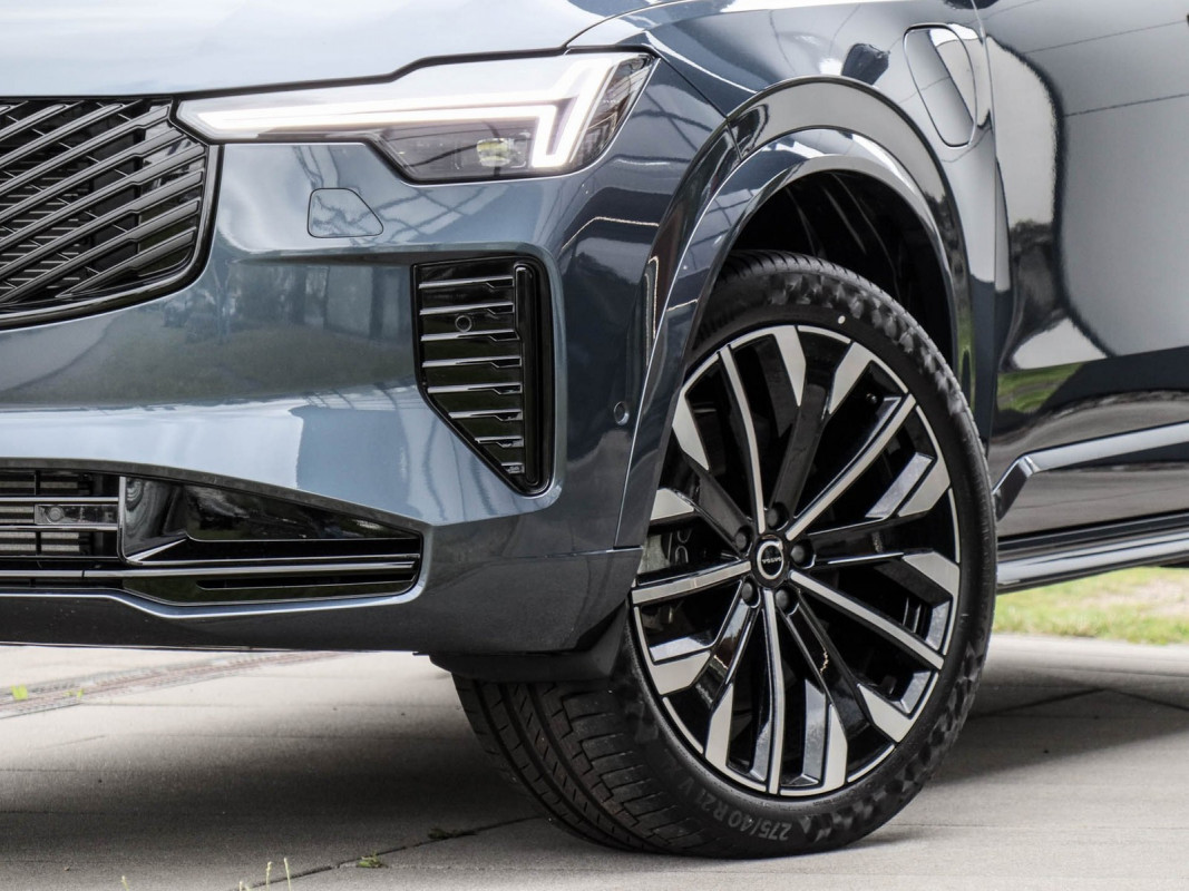 Volvo XC90 T8 AWD - SUV/Off-road - Blau - Gebrauchtwagen - Bild 6