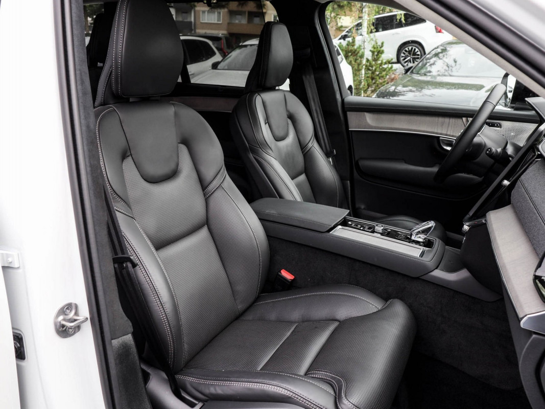 Volvo XC90 T8 AWD - SUV/Off-road - Weiss - Gebrauchtwagen - Bild 7