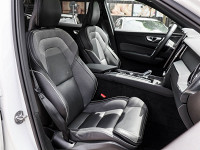 Volvo XC60 B5 AWD - SUV/Off-road - Weiss - Gebrauchtwagen - Bild 7