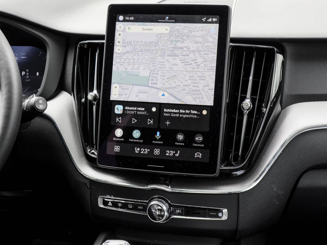 Volvo XC60 B5 AWD - SUV/Off-road - Weiss - Gebrauchtwagen - Bild 9