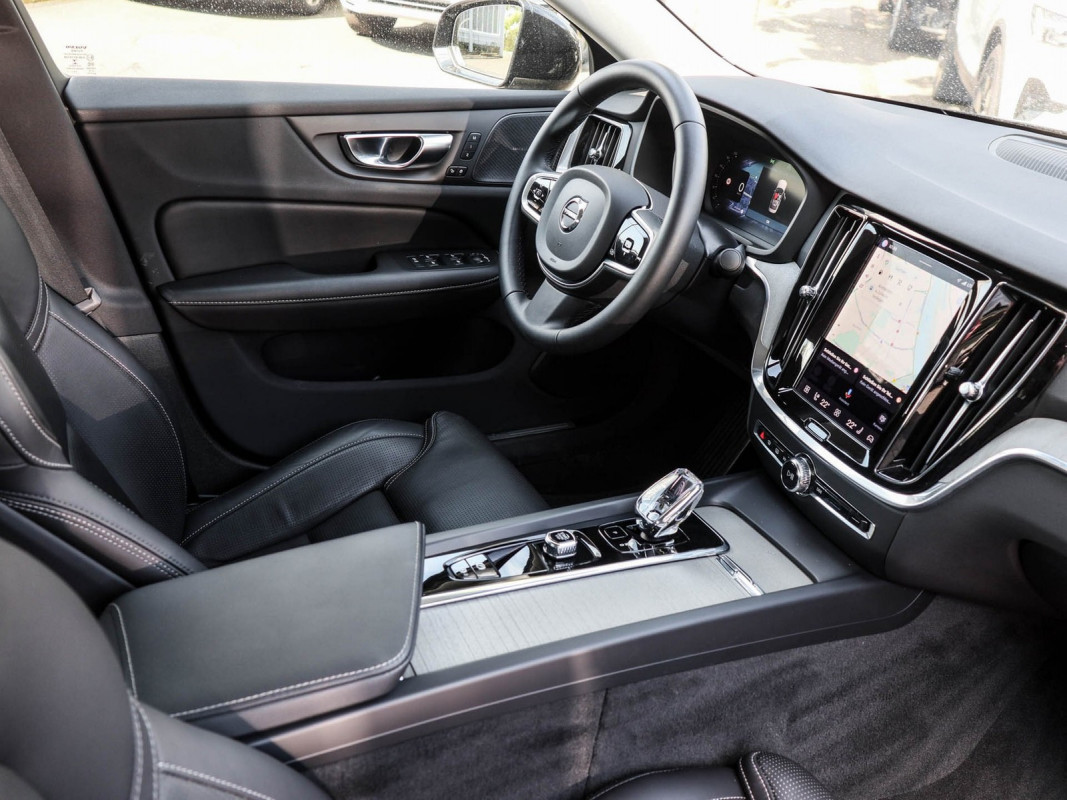 Volvo S60 B4 (B) - Limousine - Schwarz - Gebrauchtwagen - Bild 3