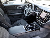 Volvo V60 T6 Recharge AWD - Kombi - Schwarz - Gebrauchtwagen - Bild 3