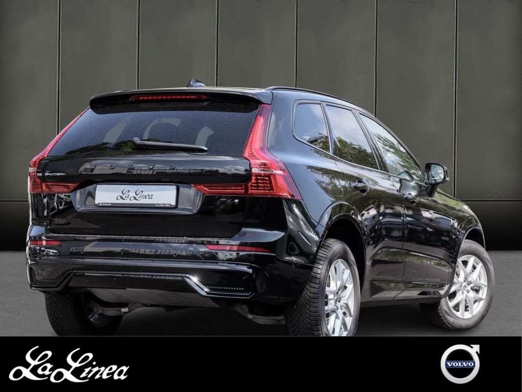 Volvo XC60 T6 AWD - SUV/Off-road - Schwarz - Gebrauchtwagen - Bild 2
