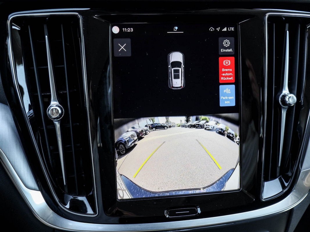 Volvo V60 T6 Recharge AWD - Kombi - Schwarz - Gebrauchtwagen - Bild 13