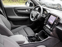 Volvo XC40 Single Motor - SUV/Off-road - Blau - Gebrauchtwagen - Bild 3