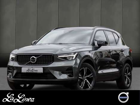 Volvo XC40 B4 - SUV/Off-road - Grau - Gebrauchtwagen - Bild 1