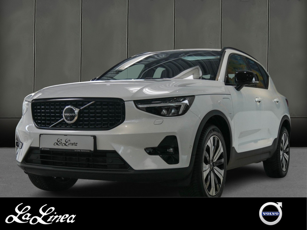 Volvo XC40 - SUV/Off-road - Weiss - Gebrauchtwagen - Bild 1