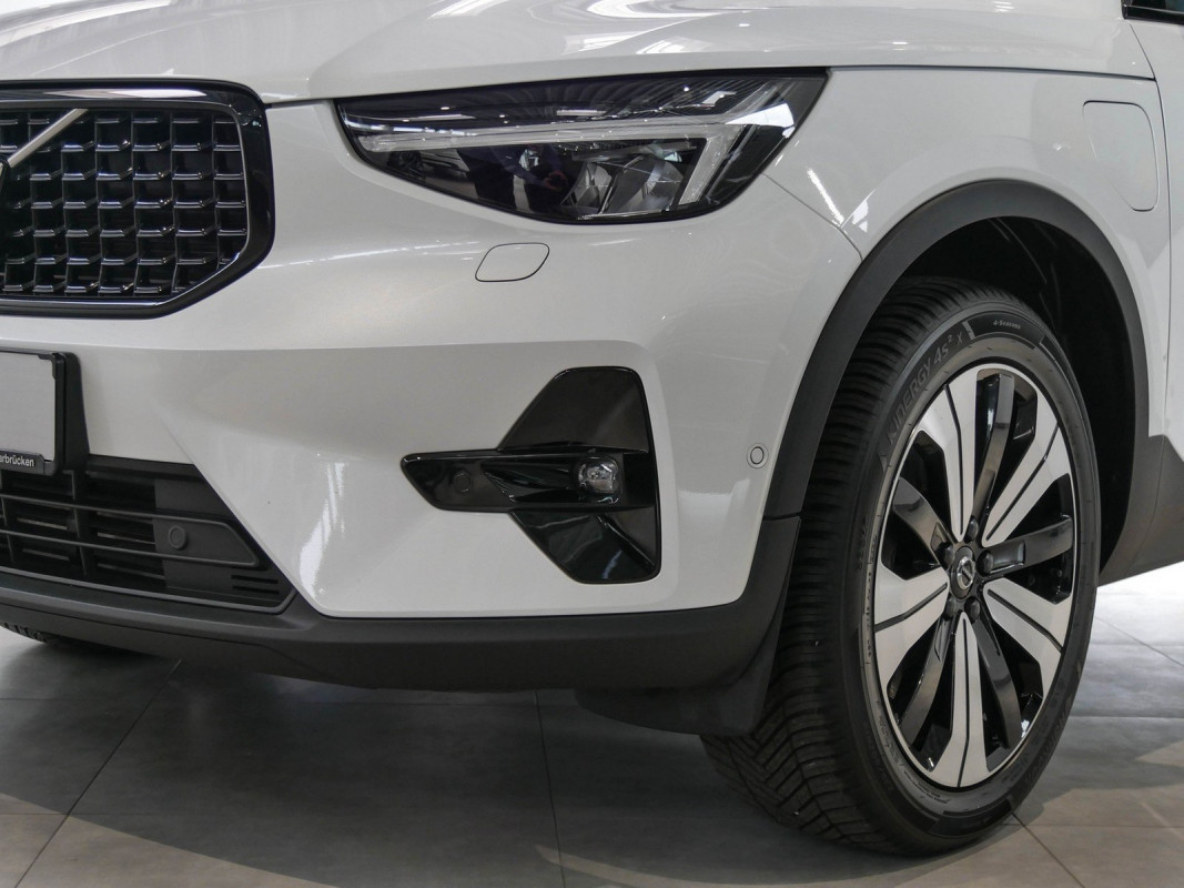 Volvo XC40 - SUV/Off-road - Weiss - Gebrauchtwagen - Bild 6