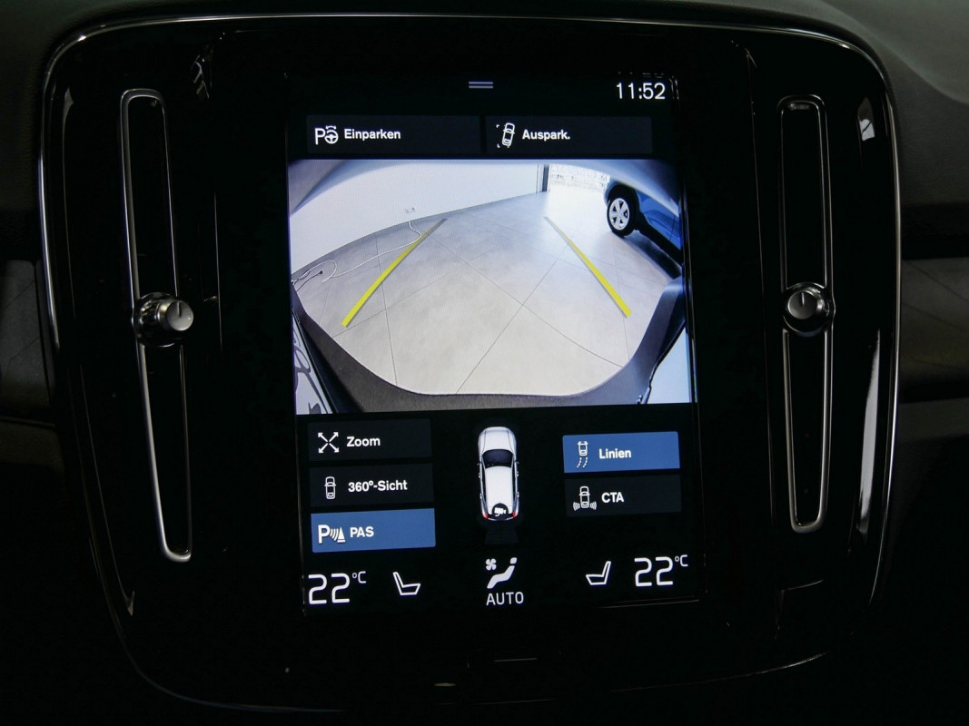 Volvo XC40 - SUV/Off-road - Weiss - Gebrauchtwagen - Bild 13
