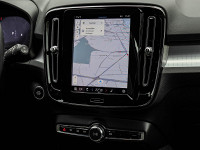 Volvo XC40 B4 AWD - SUV/Off-road - Schwarz - Gebrauchtwagen - Bild 9