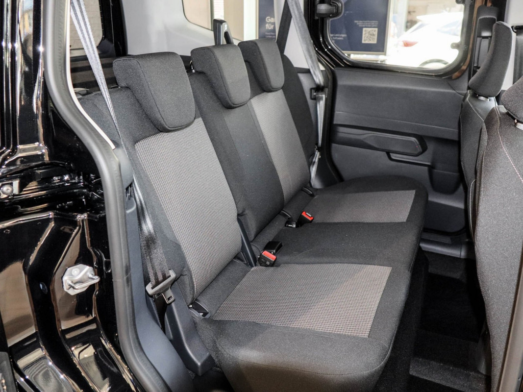 Ford Tourneo Courier - Van/Minibus - Schwarz - Neuwagen - Bild 4