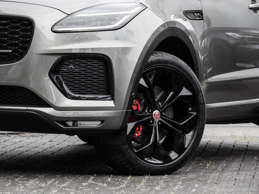 Jaguar E-PACE - SUV/Off-road - Silber - Gebrauchtwagen - Bild 5
