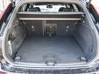 Volvo XC60 T8 AWD - SUV/Off-road - Schwarz - Gebrauchtwagen - Bild 11