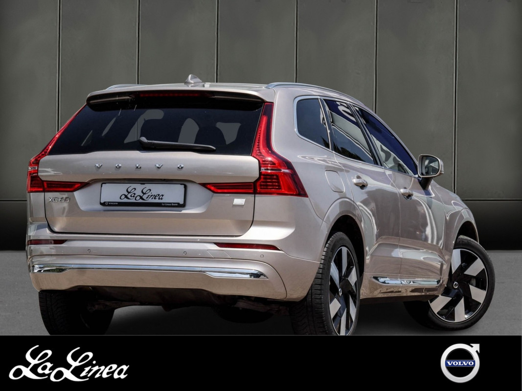 Volvo XC60 T6 AWD - SUV/Off-road - Braun - Gebrauchtwagen - Bild 2