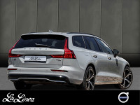Volvo V60 T6 AWD - Kombi - Grau - Gebrauchtwagen - Bild 2