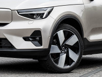 Volvo XC40 Twin Motor - SUV/Off-road - Braun - Gebrauchtwagen - Bild 6