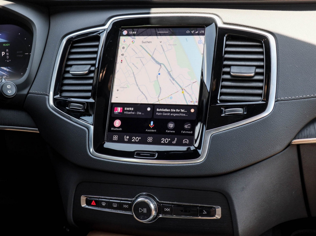 Volvo XC90 T8 AWD - SUV/Off-road - Schwarz - Gebrauchtwagen - Bild 9