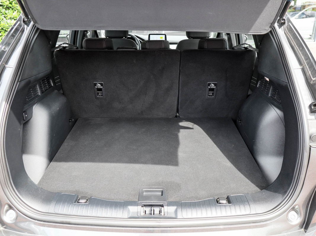 Ford Kuga - SUV/Off-road - Grau - Gebrauchtwagen - Bild 13