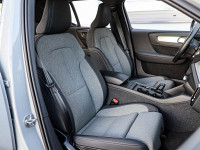 Volvo XC40 - SUV/Off-road - Grau - Gebrauchtwagen - Bild 7