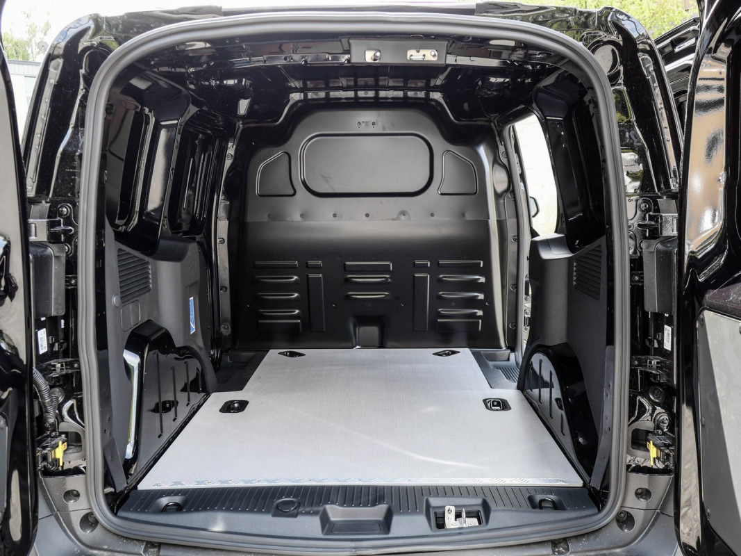 Ford Transit Courier Kastenwagen - Nutzfahrzeug - Schwarz - Neuwagen - Bild 11