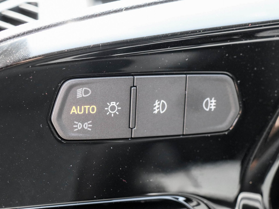 Ford Grand Tourneo Connect - Van/Minibus - Silber - Neuwagen - Bild 13