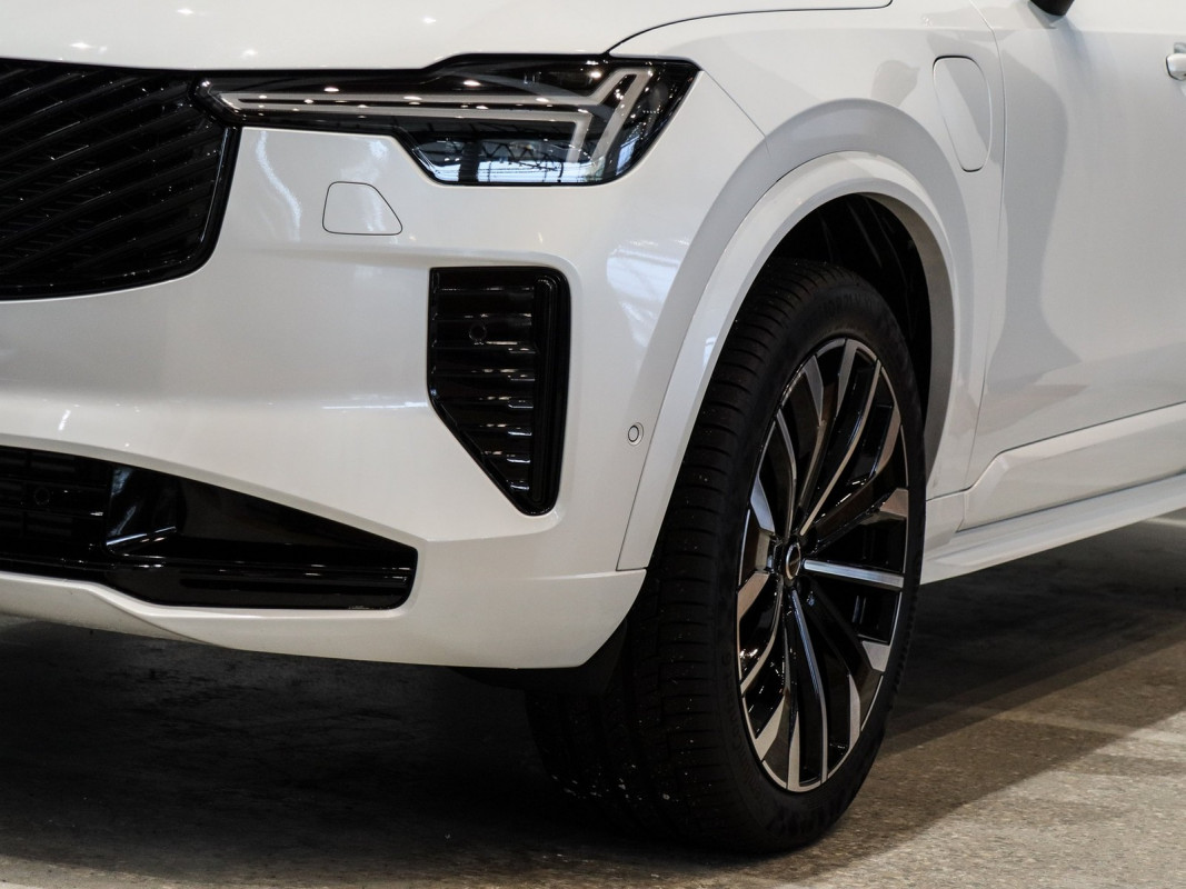Volvo XC90 T8 AWD - SUV/Off-road - Weiss - Gebrauchtwagen - Bild 5