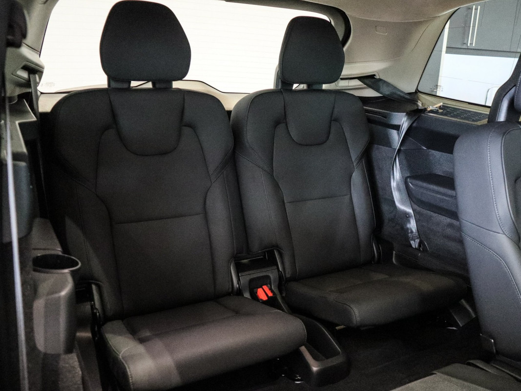 Volvo XC90 T8 AWD - SUV/Off-road - Weiss - Gebrauchtwagen - Bild 15