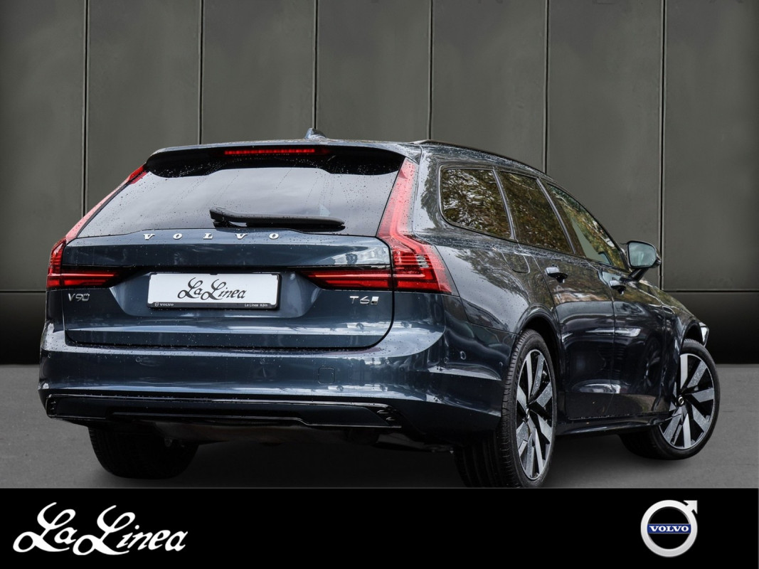 Volvo V90 T6 Recharge AWD - Kombi - Blau - Gebrauchtwagen - Bild 2