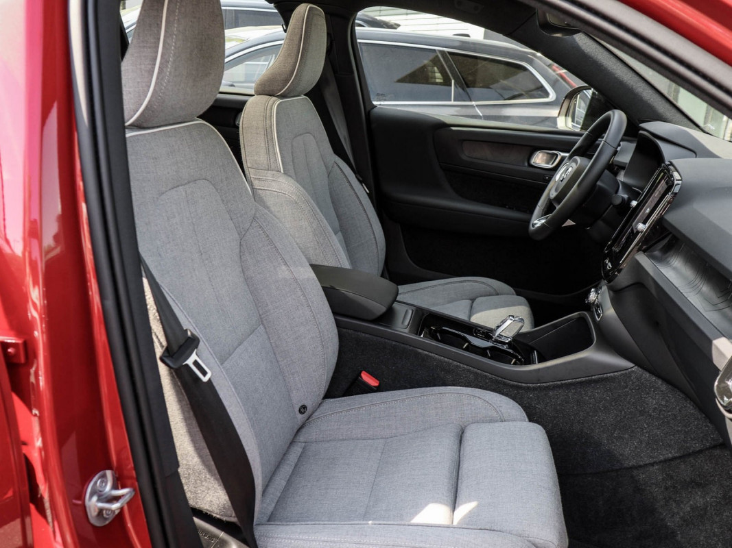 Volvo C40 Single - SUV/Off-road - Rot - Gebrauchtwagen - Bild 6