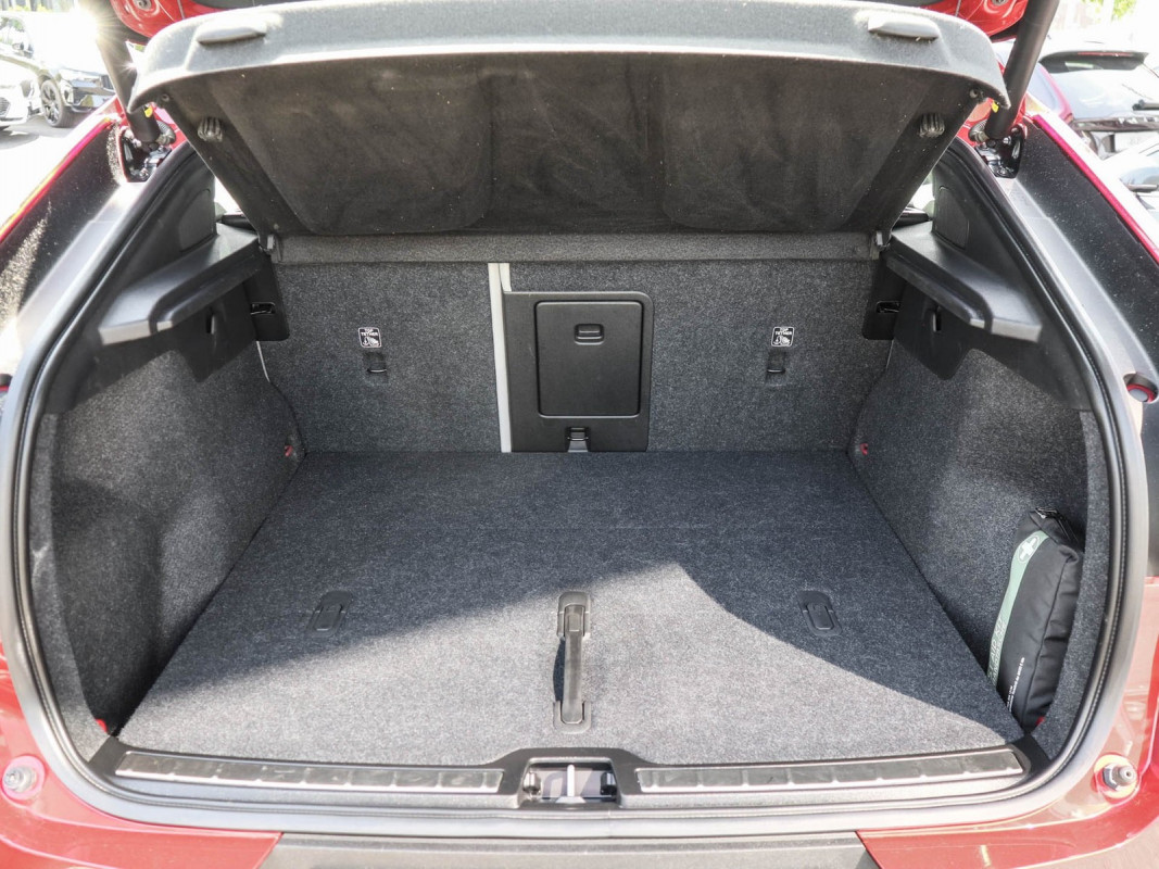 Volvo C40 Single - SUV/Off-road - Rot - Gebrauchtwagen - Bild 10