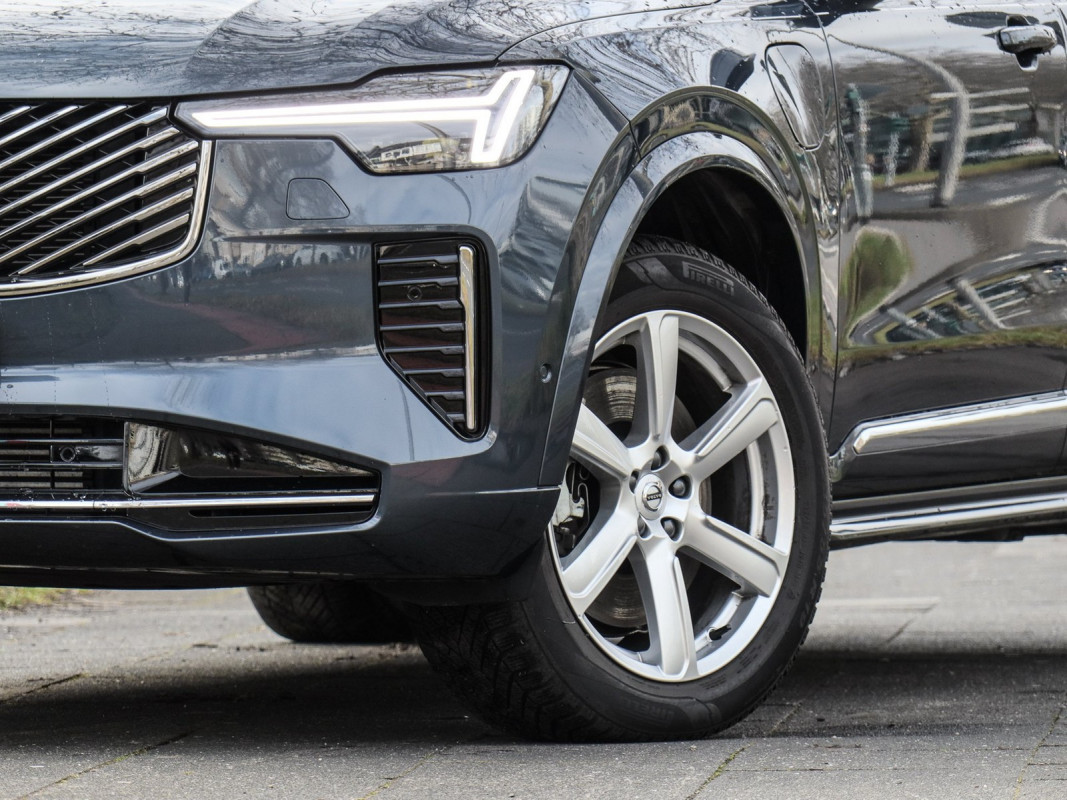 Volvo XC90 T8 AWD - SUV/Off-road - Blau - Gebrauchtwagen - Bild 5