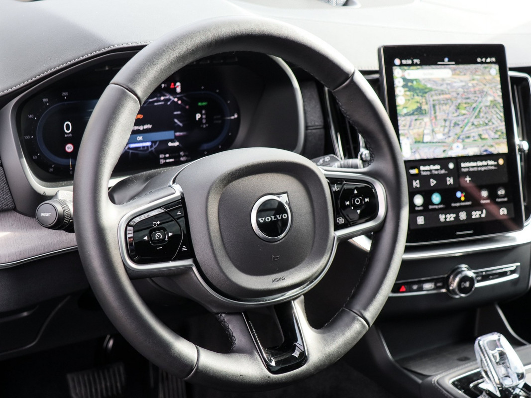 Volvo XC90 T8 AWD - SUV/Off-road - Blau - Gebrauchtwagen - Bild 9