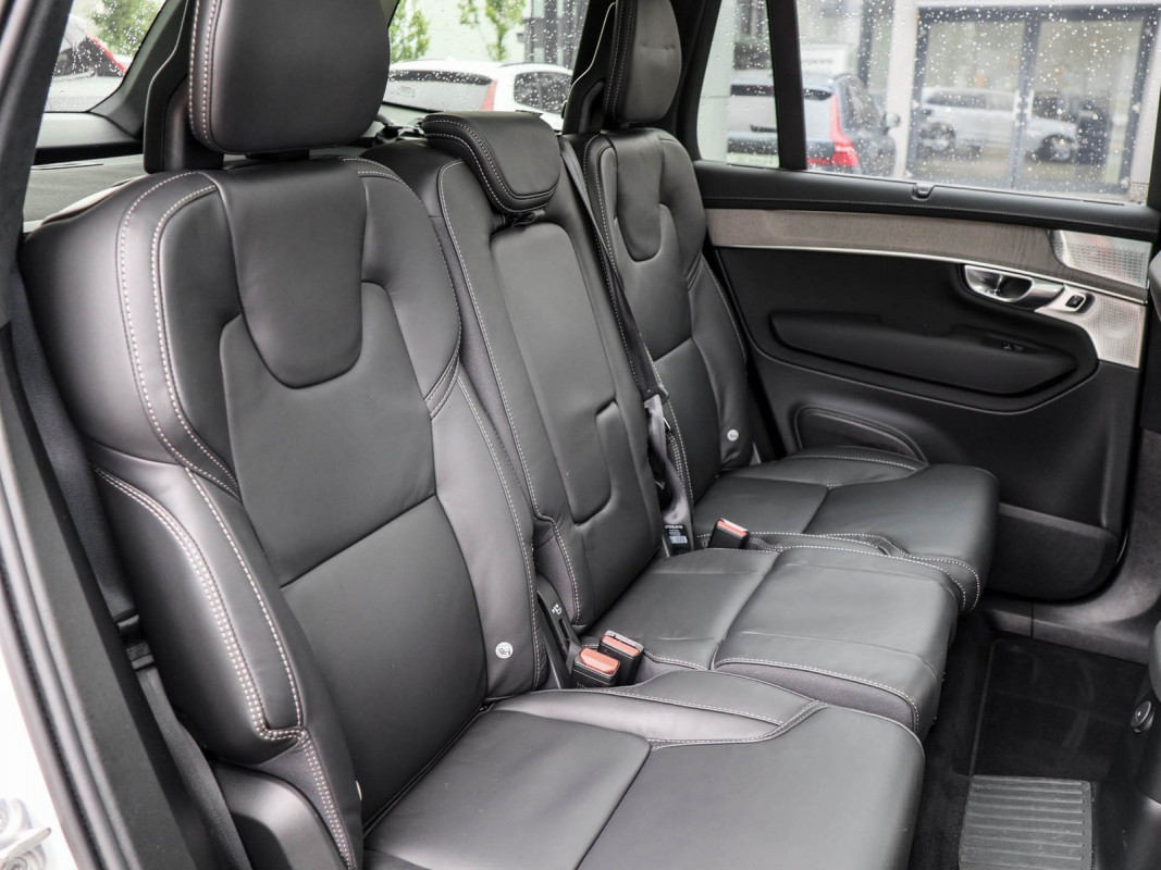 Volvo XC90 T8 AWD - SUV/Off-road - Weiss - Gebrauchtwagen - Bild 4