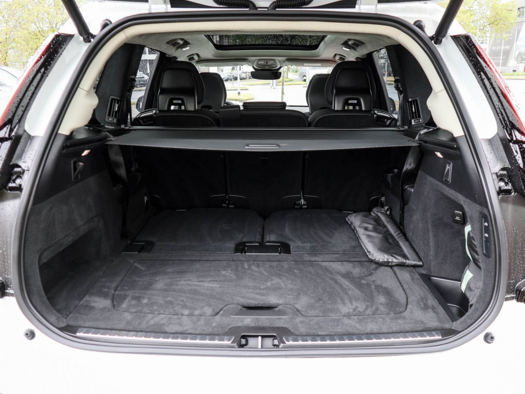 Volvo XC90 T8 AWD - SUV/Off-road - Weiss - Gebrauchtwagen - Bild 10