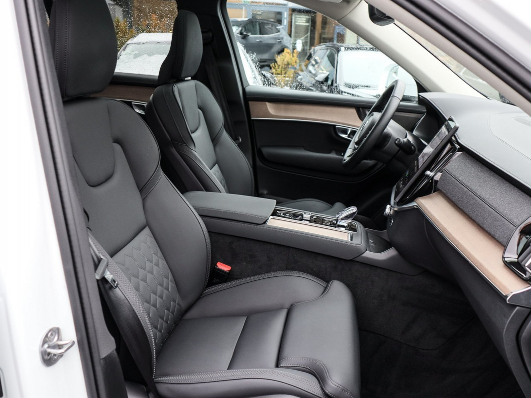 Volvo XC90 T8 AWD - SUV/Off-road - Weiss - Gebrauchtwagen - Bild 6