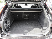 Volvo XC60 T6 AWD - SUV/Off-road - Schwarz - Gebrauchtwagen - Bild 10