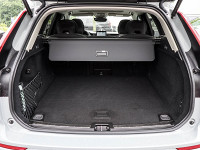 Volvo XC60 T8 AWD - SUV/Off-road - Grau - Gebrauchtwagen - Bild 10