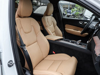 Volvo XC60 T6 Recharge AWD - SUV/Off-road - Weiss - Gebrauchtwagen - Bild 6