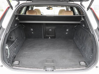 Volvo XC60 T6 Recharge AWD - SUV/Off-road - Weiss - Gebrauchtwagen - Bild 10