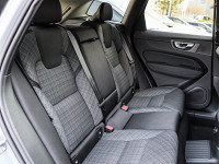 Volvo XC60 T6 Recharge AWD Reskin - SUV/Off-road - Grau - Gebrauchtwagen - Bild 4