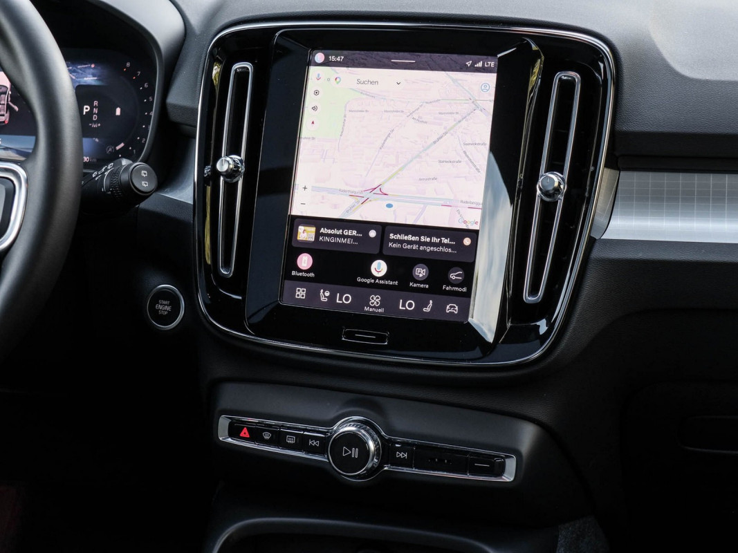 Volvo XC40 B4 - SUV/Off-road - Schwarz - Gebrauchtwagen - Bild 7