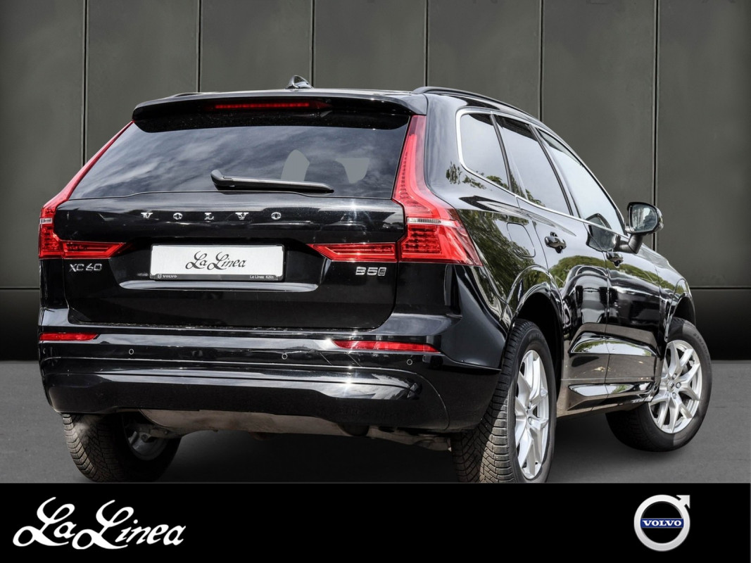 Volvo XC60 B5 AWD - SUV/Off-road - Schwarz - Gebrauchtwagen - Bild 2